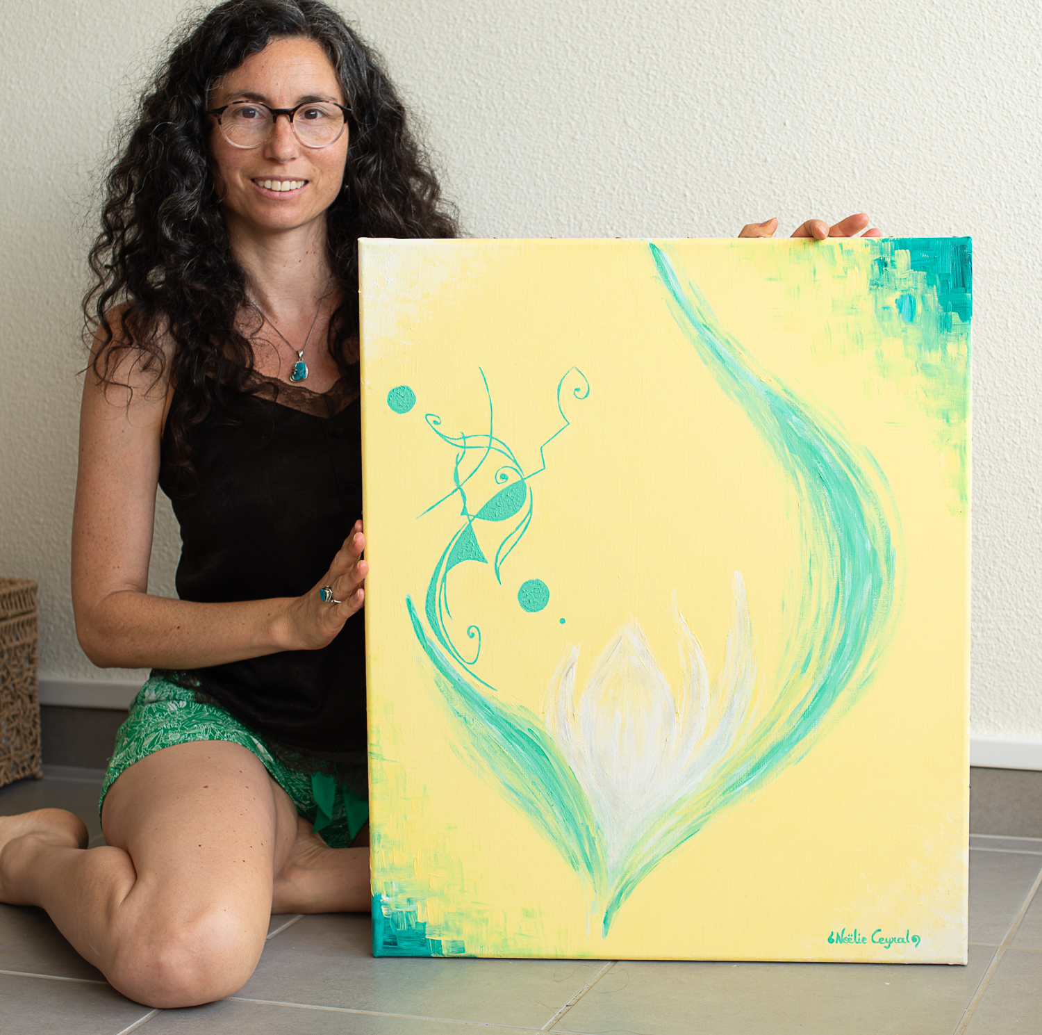 love_cocoon_download_of_pure_love_frequencies_by_contemporary_artist_and_painter_noelie_ceyral_with_the_artist